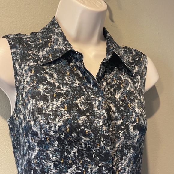 Theory 100% Silk Sleeveless top, SP - Picture 2 of 9
